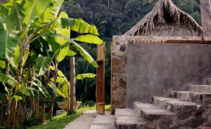 A panoramic view of the Pacific Ocean from an exclusive retreat in Mexico, offering couples a tranquil space to reconnect, unwind, and enhance their relationship in a luxurious setting.