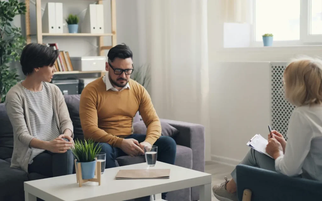 Couples-therapy-Los-Angeles A couple in a couples therapy session