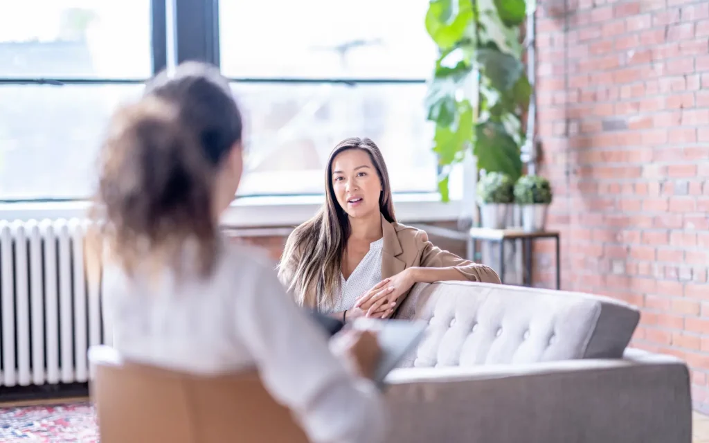 Safe-and-supported-in-therapy-in-LA A relaxed and safe therapy space in Los Angeles